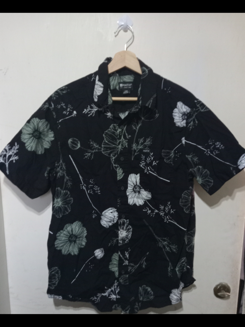 Matix Black Short-Sleeve Floral Button-Down Shirt